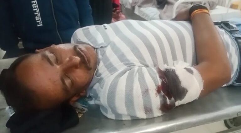 पुरानी रंजिश के चलते युवक में मारी गोली,बदमाश फरार देहात थाने का मामला