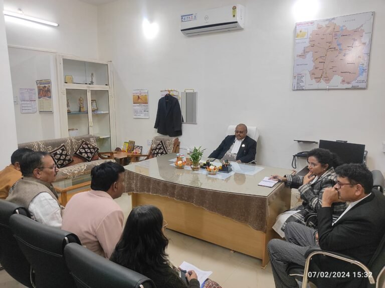 समाधान शिविर के सफल आयोजन हेतु बैठक आयोजित प्रधान जिला न्यायाधीश ने दिये आवश्यक दिशा निर्देश