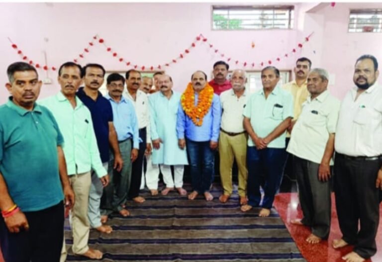 क्षत्रिय महासभा को एक बीघा जमीन की दान, अब होगा धर्मशाला का निर्माण, दशहरा पर होगा भूमि पूजन