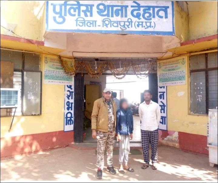 परिजन  की डांट से नाराज होकर घर से दूर पहुँचे 12 वर्षीय बालक को डायल-112 ने परिजन से मिलाया,देहात थाने का मामला