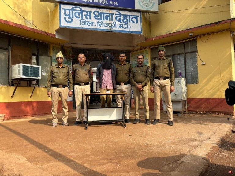 देहात थाना पुलिस ने स्मैक के साथ युवक को पकड़ा, 2 लाख रुपए की स्मैक बरामद