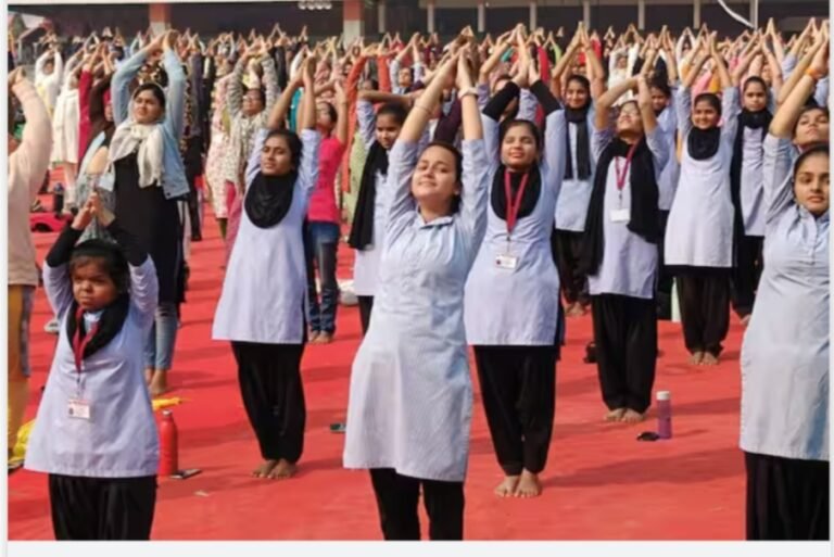 स्वामी विवेकानंद के जन्म-दिवस 12 जनवरी को होगा सामूहिक सूर्य-नमस्कार,स्कूल शिक्षा विभाग ने जारी किये निर्देश