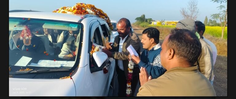 बदरवास मित्र मंडल एवं रेलवे सुविधा संघर्ष समिति ने कहा